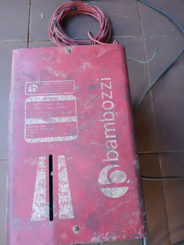 Maquina de solda Bambozzi