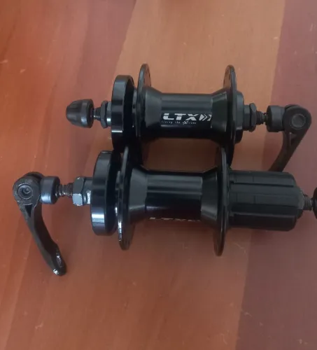 PAR de CUBOS BIKE 32 FUROS com ROLAMENTOS