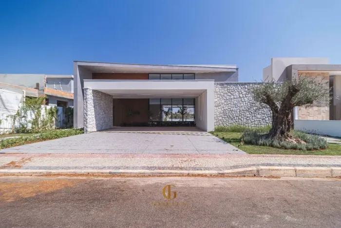 Casa em Lagoa Santa no Condomínio Victoria Golf