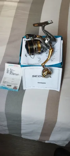 Molinete Shimano Sedona 3000