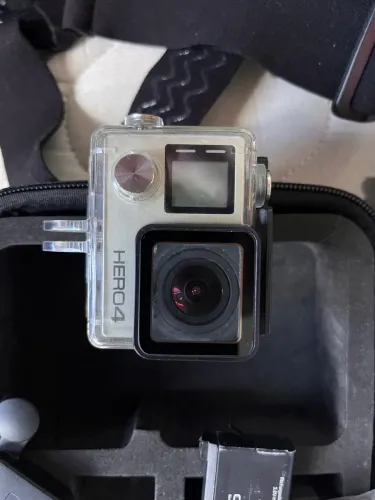 Vendo GoPro Hero 4 Silver 4K + Touch Screen