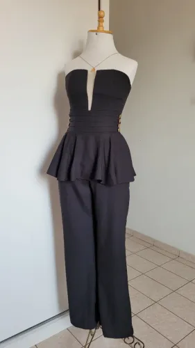 Macacão Feminino Longo Sem Alças Babado na Cintura, Veste 38, Seminovo, Modela o Corpo