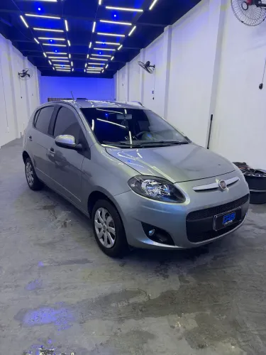 Fiat Palio Attractive 1.0 EVO Fire Flex 8V 5P 2013