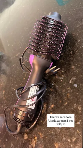 Escova secadora nova 