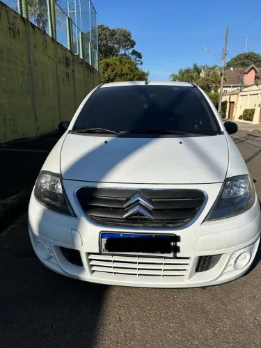 Citroen C3 GLX 1.4/ GLX Sonora 1.4 Flex 8V 5P 2012