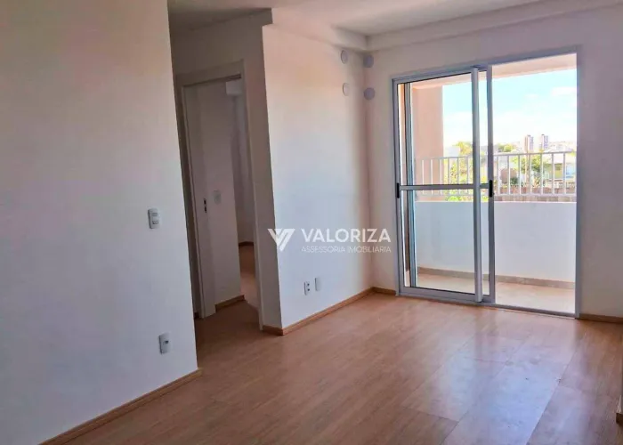 Apartamento com 2 quartos para alugar, 52 m² por R$ 1.950/mês - Chácaras Reunidas São Jorg