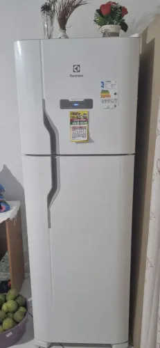 Geladeira Electrolux dnf41