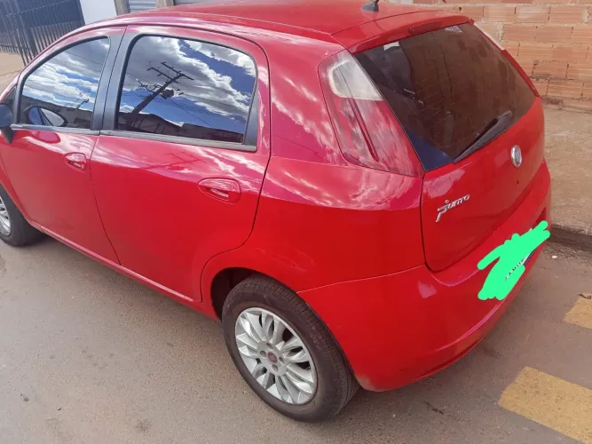 Fiat Punto Attractive Italia 1.4 F.flex 8V 5P 2012