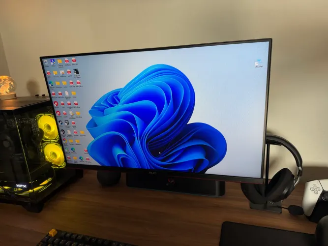 Monitor gamer AOC 27 polegadas / 144hz 