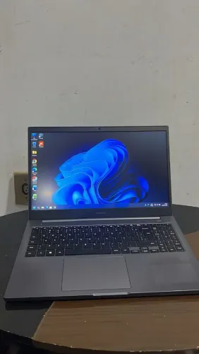 Notebook Samsung Book