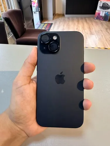iPhone 15 128GB