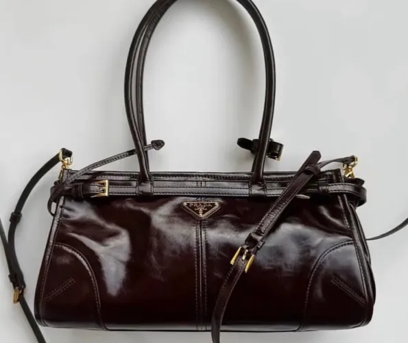 Bolsa em couro Prada Bonnie
