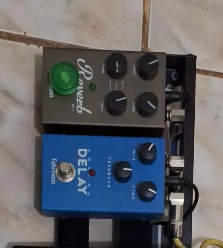 PEDAIS FUHRMANN RV-1 e FUHRMANN ANALOG DELAY