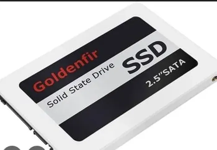 HD 120 GB SSD