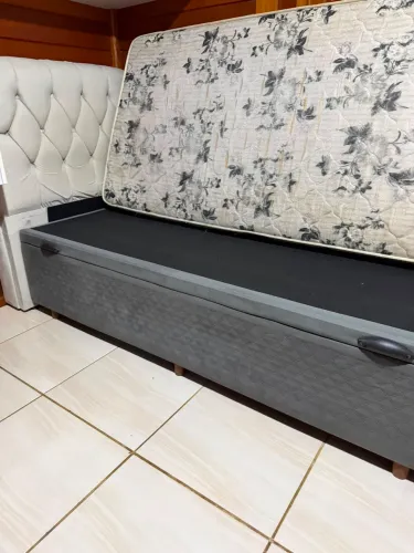 Cama de solteiro baú 