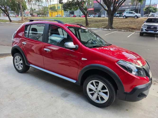 Renault Sandero Stepway Hi-flex 1.6 16V 5P 2012
