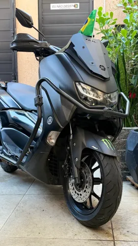 Yamaha NMAX 160 2022 - Impecável, Cheia de Acessórios!