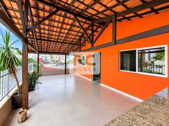Cobertura com área de 140m², 04 Quartos, 02 Suítes e 03 Vagas, no Bairro Cidade Nova - Bel