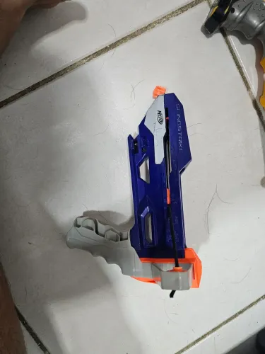 Nerf slingstrike