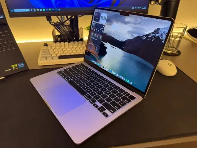 Apple Macbook Air M2 256gb 8gb