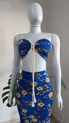 Conjunto longo floral 