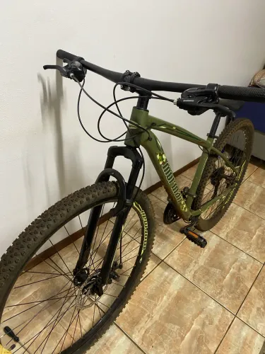 Bicicleta mormai camuflada