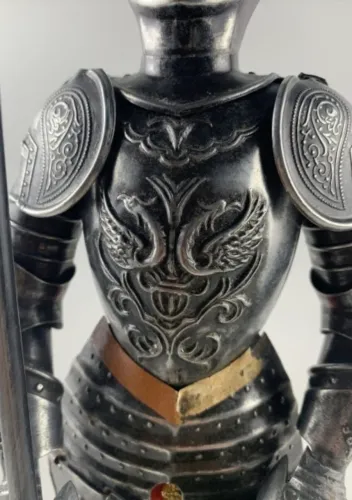 Cavaleiro Espanhol Medieval com Armadura ? 37 cm