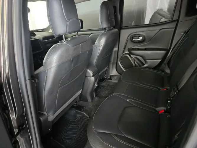 Jeep Renegade Long. T270 1.3 TB 4X2 Flex Aut. 2023