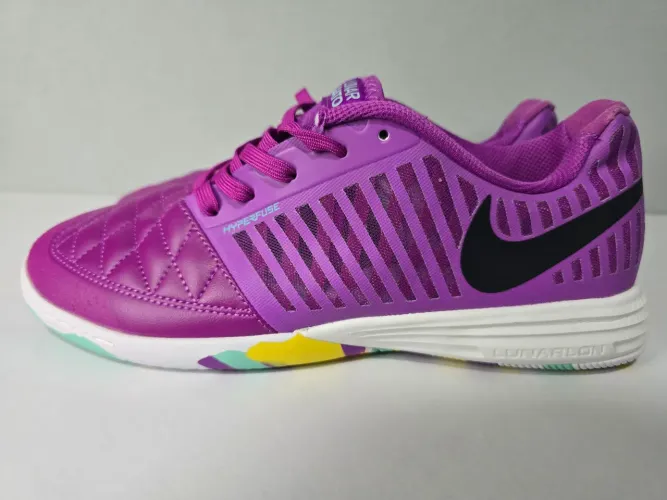 Chuteira Nike Lunar Gato II Futsal