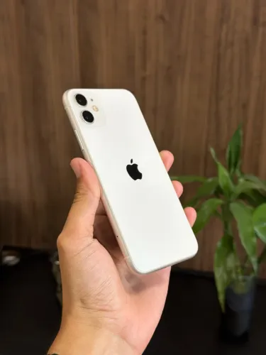 iPhone 11 128gb Branco Garantia 6 meses