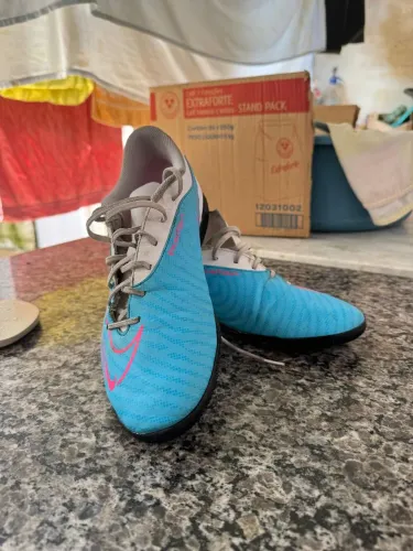 Tênis futsal