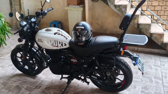 Hunter 350 Linda