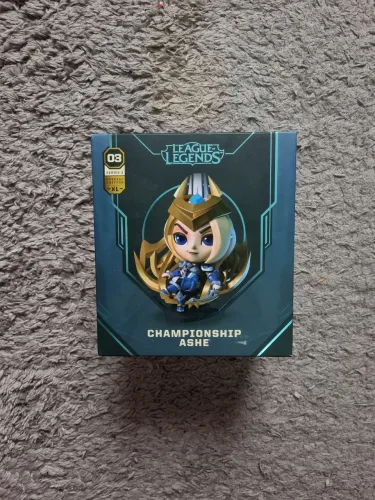 League of Legends ? Championship Ashe XL Original Riot Games Lacrada