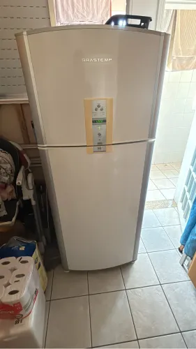 Geladeira Brastemp frost free 409L