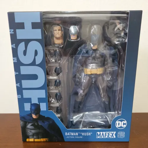 Mafex Batman Hush Blue