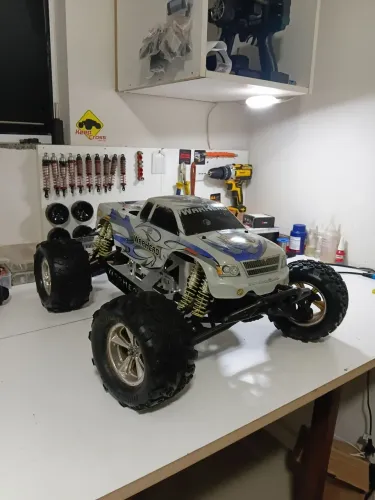 Chassi rc Duratrax warhead. Preparada para conversão elétrica. Toda revisada