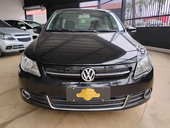 Volkswagen Voyage Comf/highli. 1.6 MI T.flex 8V 4P 2013