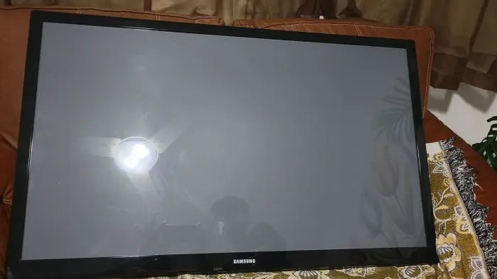 TV Samsung 43 para conserto ou retirada de peças