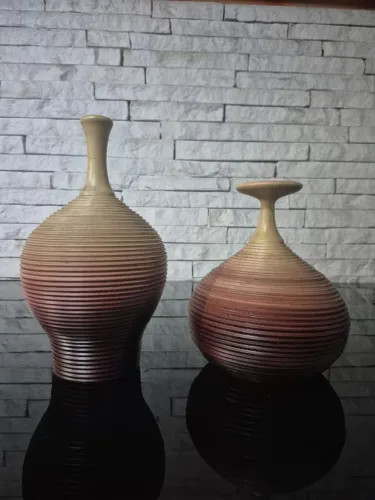 Vasos Decorativos adquiridos no Sudeste Asiático