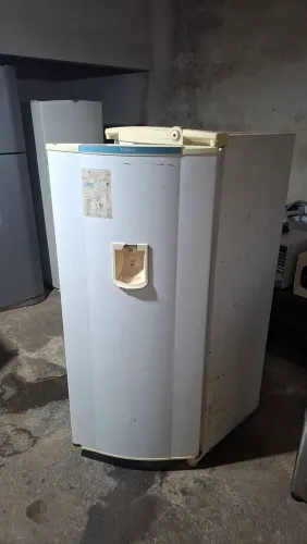 Geladeira consul