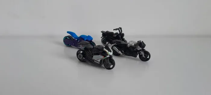 Motos miniaturas Hot Wheels
