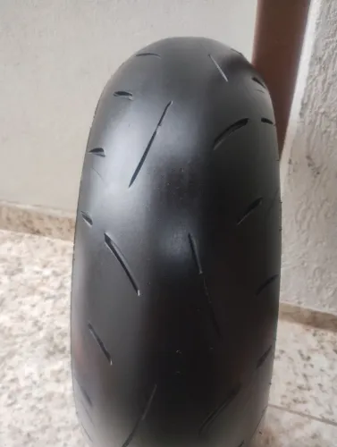 PNEU TRAS. HORNET, CB 600RR, YAMAHA XJ6, R6, MT 7