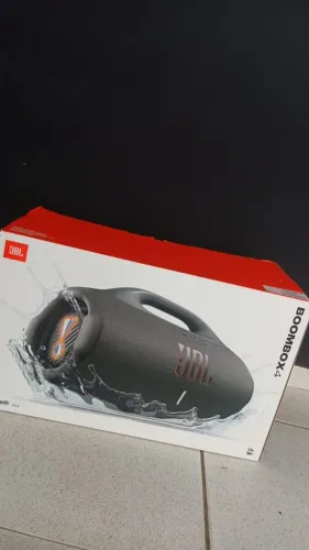 JBL Boombox 4