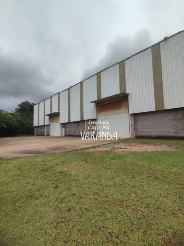 COM 3.000M² EM CONSTRUÇÃO...!