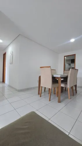ALUGO APARTAMENTO NO BAIRRO DO FAROL! 3/4 SENDO UM SUÍTE, COM VARANDA E ÁREA DE LAZER COM