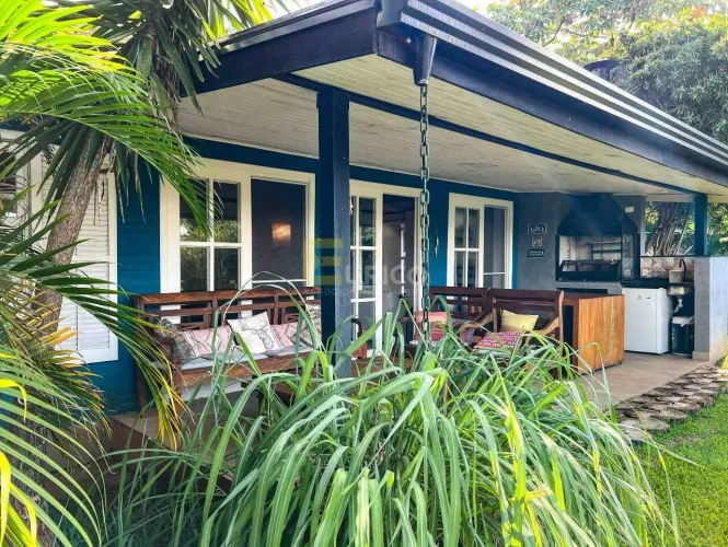 CASA TÉRREA A VENDA EM CONDOMINIO FECHADO EM VINHEDO - SANTA FÉ