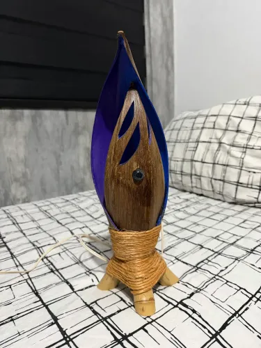 Abajur Luminária Artesanal Folha De Coqueiro Natural e Bambu Lâmpada