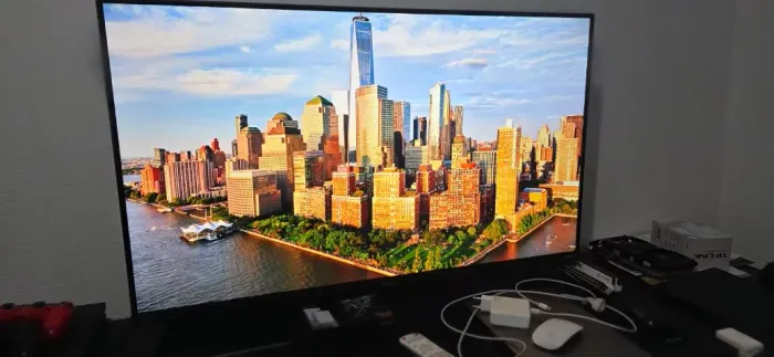 Tv 43 Led Smart Roku Tv Completa (Parcelo)