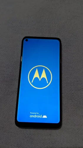 Moto G8 64GB impecável 