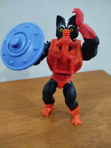 Boneco Masters Of The Universe Stinkor. Original Mattel.
